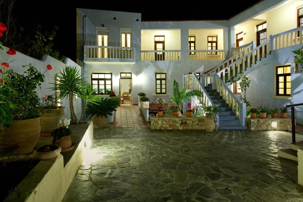 Giorgi'S Blue Apartments Kalathas Exterior foto