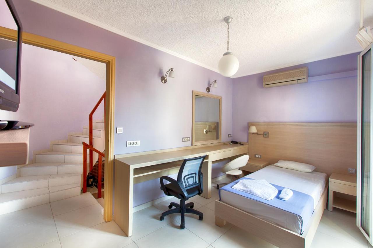 Giorgi'S Blue Apartments Kalathas Zimmer foto
